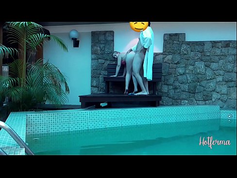 ❤️ 보스는 하녀를 수영장에 초대하지만 뜨거운 것을 거부할 수 없습니다. ️ 섹스 비디오 ko.lansexs.xyz에서 ❌️❤